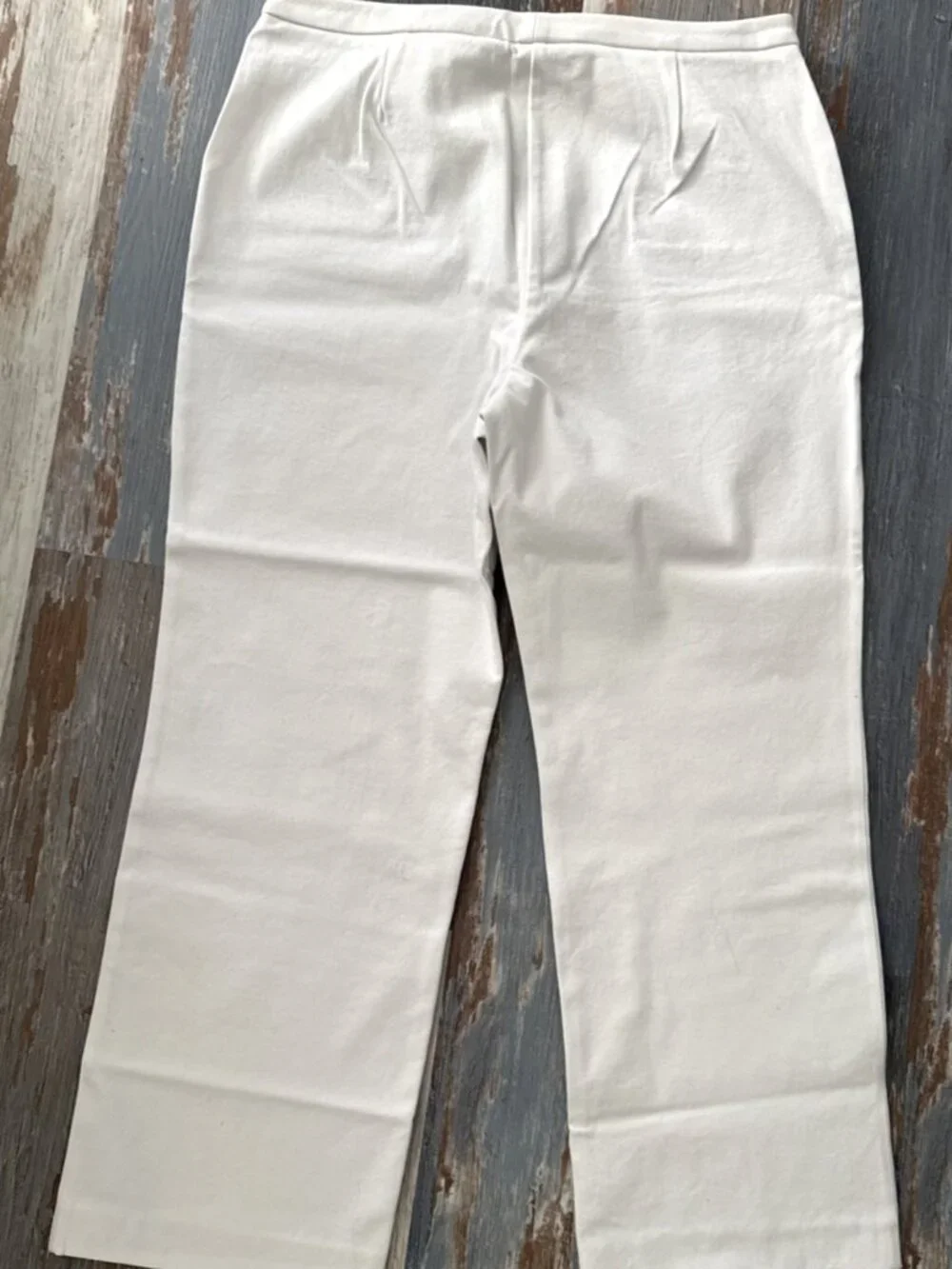 Chicos Wide Leg Stunning Stretch Pants Womens 2.5 Short White Takara Chino NEW - Picture 9 of 9